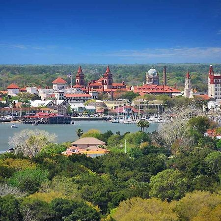 סיינט אגוסטין Cozy Quiet St Augustine Private Condo - 2Bed, 1 Bath, Sleeps 6, Steps To Historic St Augustine Center & All Tourist Attractions, Restaurants, Cafes, Backyard, Porch מראה חיצוני תמונה